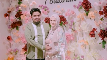 melahirkan-anak-keempat,-indah-istri-rigen-rakelna-ungkap-masih-sempat-menyusui-saat-hamil