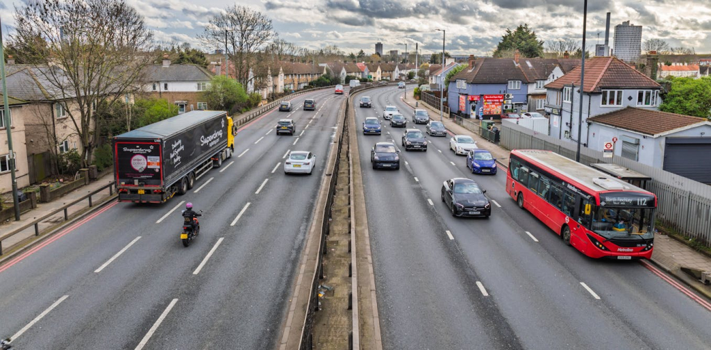 does-traffic-drive-street-crime?-our-study-investigated