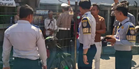 Polsek Waru Sidoarjo Gelar Harkamtibmas Tanggulangi Premanisme di Terminal Purabaya