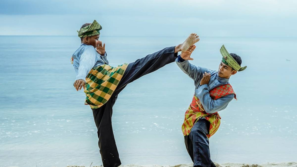 penyusunan-buku-seni-silat-di-singapura-pada-1979,-indonesia-turut-beri-kontribusi