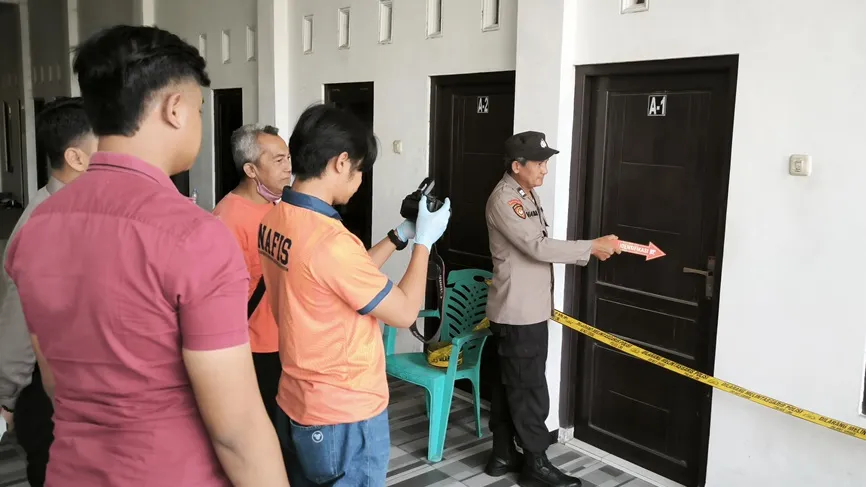 pria-50-tahun-tewas-mendadak-di-kamar-kos-peterongan-jombang-saat-bertemu-teman-wanita