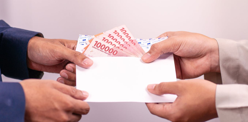 patriot-bond:-potensi-besar-menjadi-sarana-“cuci-uang”?
