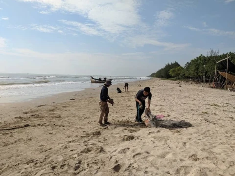 buang-sampah-sembarangan-ancam-destinasi-wisata,-aktivis-lingkungan-dorong-gerakan-aksi-nyata