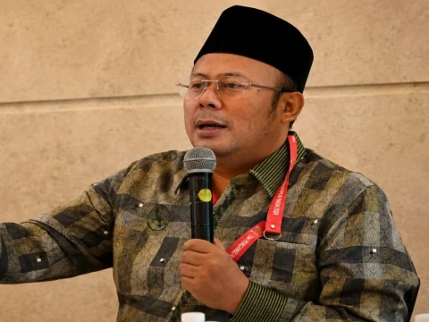 dpr-ungkap-tarif-aplikator-sebabkan-pendapatan-ojol-menurun