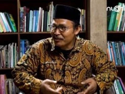 nur-khalik-ridwan-soroti-dominasi-perspektif-asing-dalam-kajian-jawa-modern