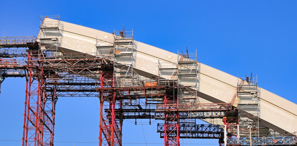 how-do-governance-frameworks-operate-and-what-can-major-public-projects-gain-from-them?