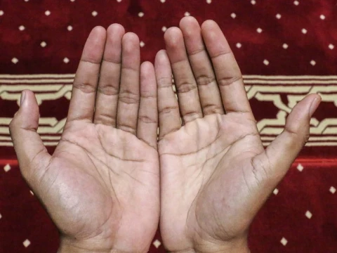 khutbah-jumat:-hikmah-mengingat-kematian-dalam-islam 