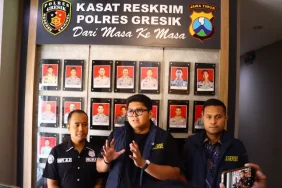 asn-dinas-pmd-gresik-dijebloskan-di-penjara-usai-menjalani-pemeriksaan