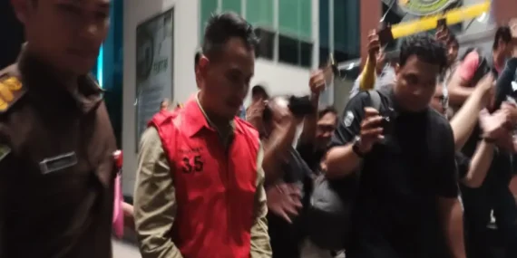 Modus Janji Bansos Terbongkar, Identitas Warga Dipakai Korupsi KUR BNI Jember Rp41,48 Miliar