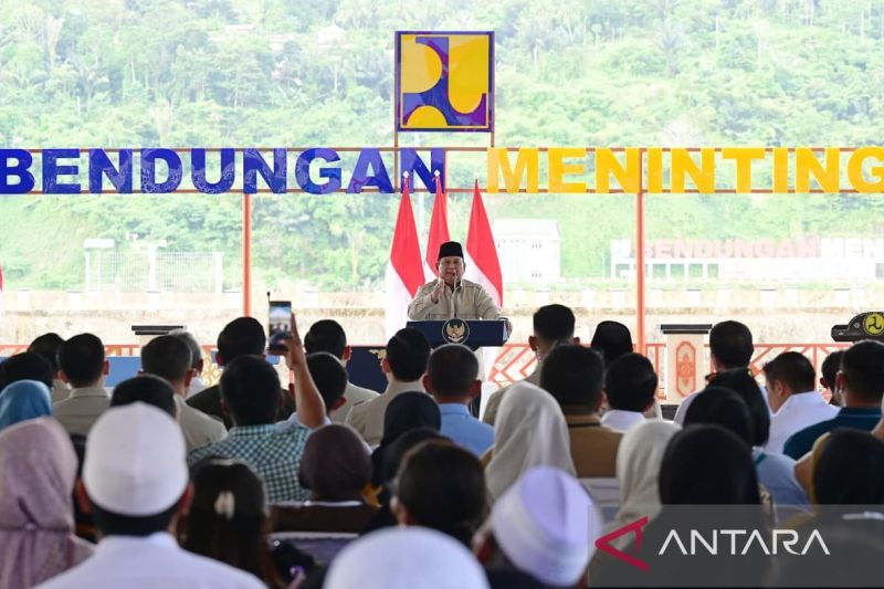 prabowo:-lima-bendungan-baru-tambah-produksi-beras-hingga-1-juta-ton