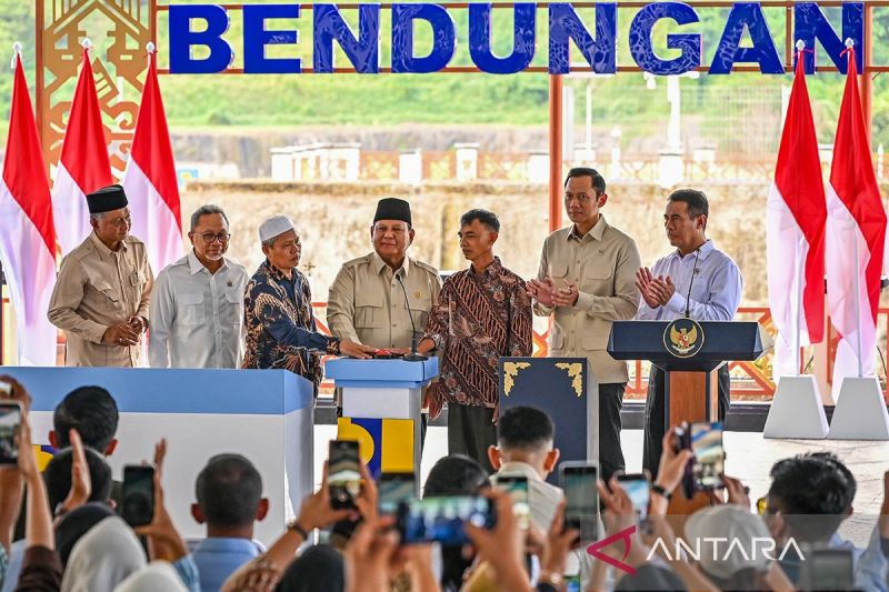 prabowo:-bendungan-dan-b50-bukti-kerja-nyata-menuju-indonesia-makmur