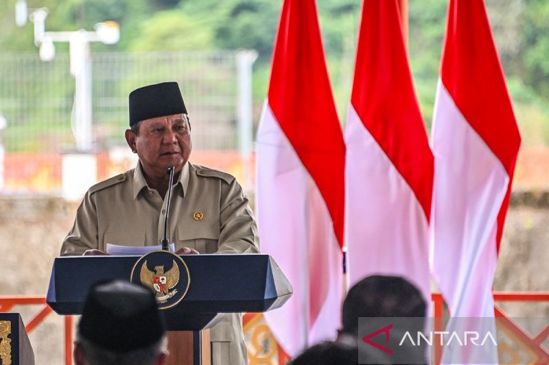 prabowo-minta-pejabat-militer,-polisi-dan-jaksa-introspeksi-diri