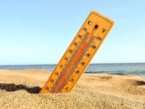 el-nino-dan-pemanasan-global-perparah-panas-di-indonesia,-bmkg-serukan-kesiapsiagaan