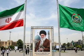 tafsir-al-ahzab-ayat-23:-ayat-qur’an-yang-dibaca-untuk-delegasi-hamas-saat-melayat-ali-khamenei