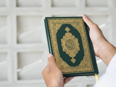 tafsir-surat-al-fath-ayat-29:-pesan-di-balik-relasi-politik-iran-dan-kelompok-houthi