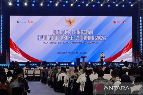 menkop-sebut-pembangunan-15.845-koperasi-desa-merah-putih-tuntas