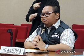 polri-limpahkan-bertahap-berkas-tiga-perkara-korupsi-ke-kejagung