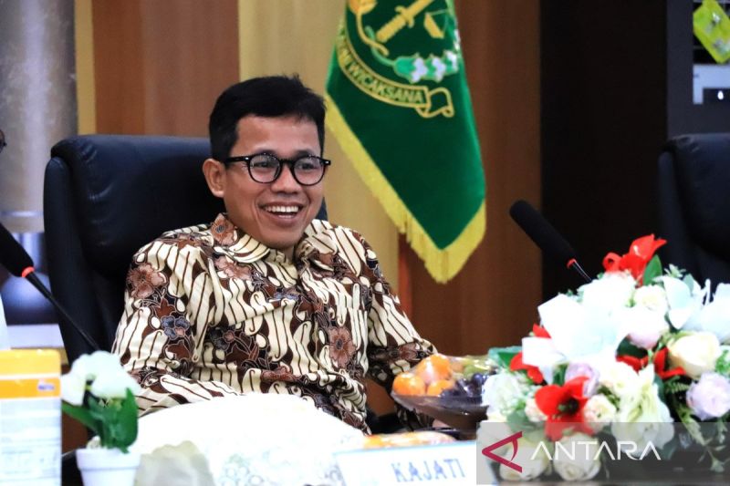 febrie-mundur,-komjak-nilai-perlu-segera-ada-jampidsus-definitif