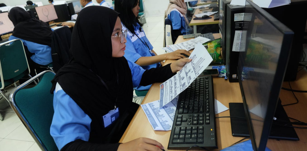 benarkah-kantor-lebih-menerima-saran-konsultan-ketimbang-pegawainya-sendiri?