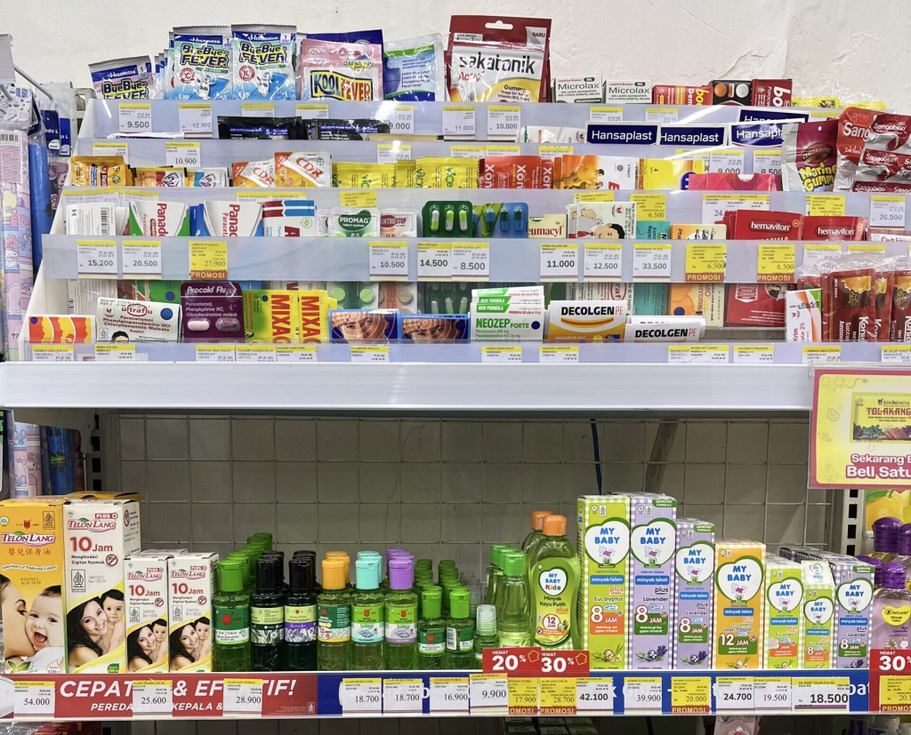 bpom-bolehkan-jual-obat-di-minimarket,-akses-masyarakat-meluas-atau-keselamatan-terancam