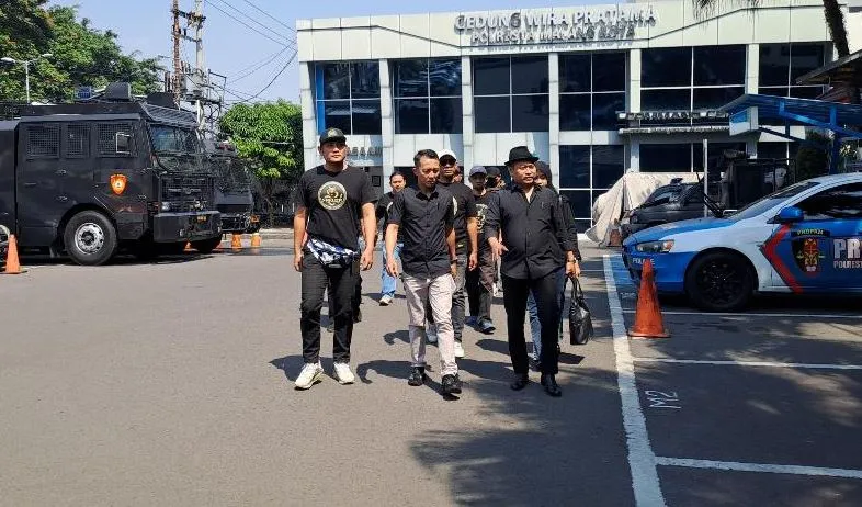 yakuza-maneges-pastikan-kasus-hukum-icha-chellow-terus-jalan-tanpa-ampun