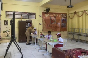viral-mpls-sdn-purwoyoso-1-semarang-cuma-diikuti-3-siswa,-begini-suasana-hari-pertama