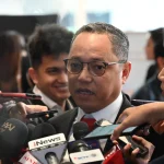 pdip-golkar,-drama-minerba-warisan-orba?
