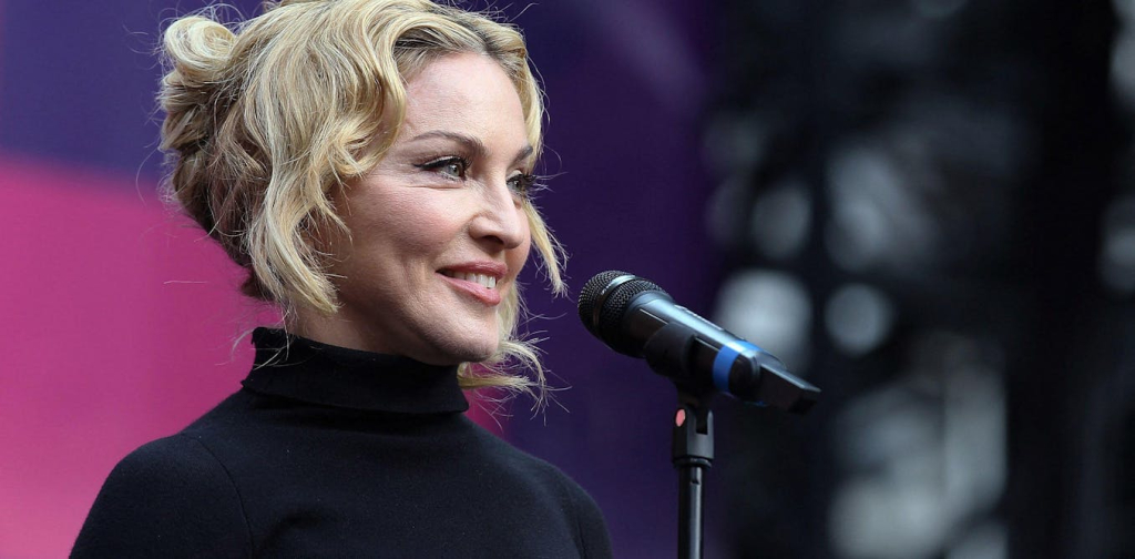 confessions-ii:-a-euphoric-return-to-form-that-reveals-a-more-vulnerable-madonna