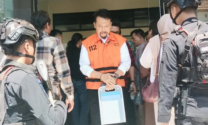 terlibat-suap-jabatan,-mantan-sekda-ponorogo-agus-pramono-dituntut-4-tahun-8-bulan-penjara