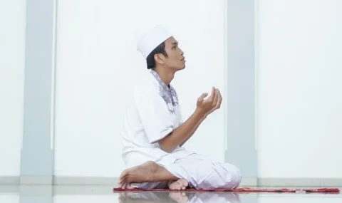 khutbah-jumat:-menjaga-hati-dari-iri-kepada-nikmat-orang-lain