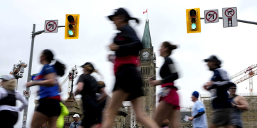 mindfulness-may-help-marathon-runners-cope-with-‘hitting-the-wall’-—-3-strategies-for-endurance