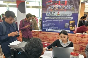 tak-perlu-antre-di-kantor-polisi,-pencari-kerja-kini-bisa-urus-skck-online
