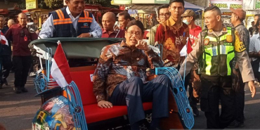 kemenkeu-salurkan-bantuan-becak-kayuh-listrik-wisata-di-yogyakarta