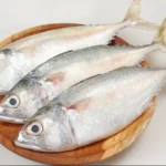 ikan-baru-ditebar-langsung-ditangkap-warga:-apakah-halal?