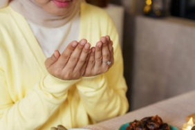doa-niat-puasa-senin-kamis-dan-keutamaannya