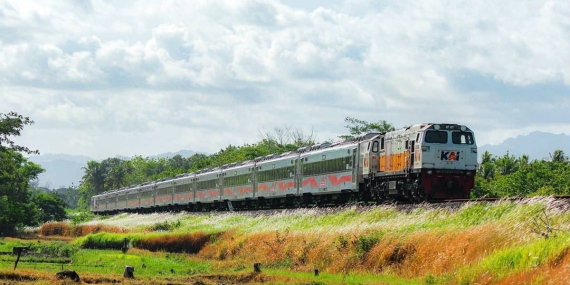 31-tahun-argo:-jejak-kereta-legendaris-yang-mengubah-wajah-perjalanan-antarkota-indonesia
