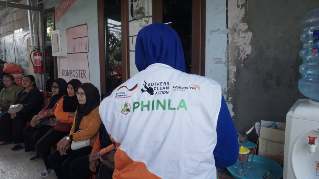 bank-sampah-mengubah-cara-warga-jakarta-melihat-limbah:-bukan-musibah,-tapi-penghasilan