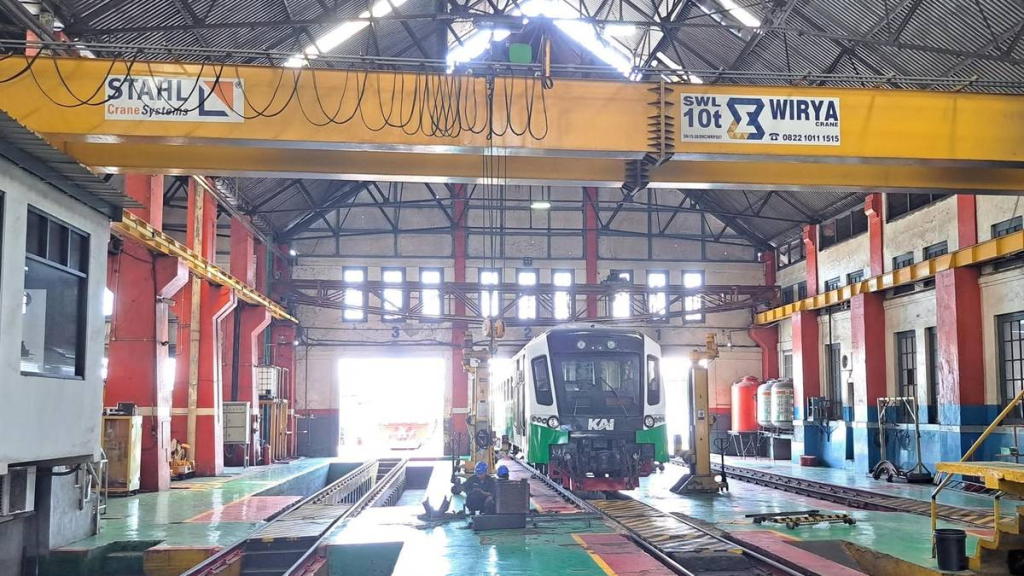 depo-sidotopo,-bengkel-kereta-api-terbesar-di-asia-era-hindia-belanda