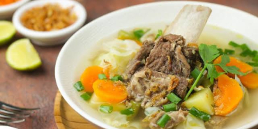 sop-iga-sapi,-hidangan-hangat-yang-selalu-menghadirkan-kenyamanan-di-setiap-suapan