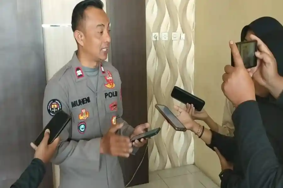 7-hari-pasca-digerebek-bareng-bandar-sabu,-anggota-polres-blitar-belum-dijatuhi-hukuman 