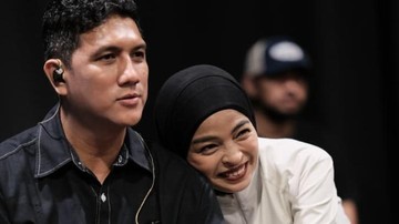 reaksi-arda-tanggapi-insiden-tantri-kotak-dipeluk-laki-laki-tak-dikenal-di-atas-panggung