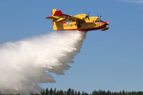 canada’s-aerial-firefighting-system-is-too-slow,-and-front-line-communities-are-paying-the-cost