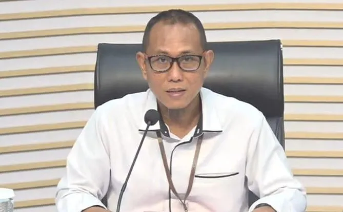 kpk-tahan-3-tersangka-kasus-korupsi-pokmas-provinsi-jawa-timur