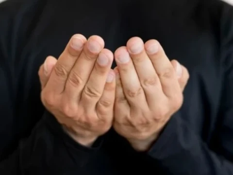 doa-bulan-safar-lengkap-dengan-transliterasi-dan-terjemah