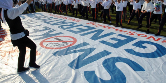Dua Tahun PP Kesehatan: Regulasi Pengendalian Tembakau yang Masih Tersendat