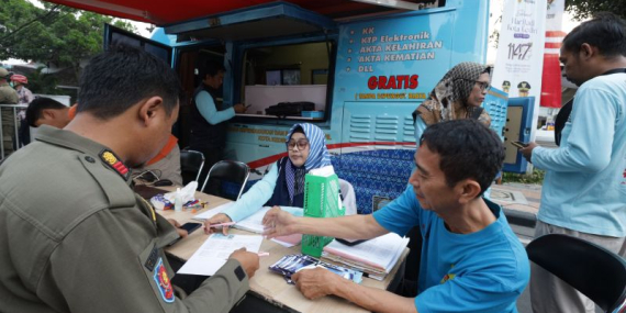 6-dokumen-kependudukan-yang-bisa-diurus-tanpa-surat-pengantar-rt/rw