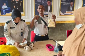 terbongkar-modus-baru-selundupkan-hp-ke-rutan-gresik-lewat-roti-tawar