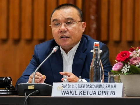 pengamat-kritik-rancangan-perpres-ojol:-bukan-solusi,-berpotensi-tambah-pengangguran