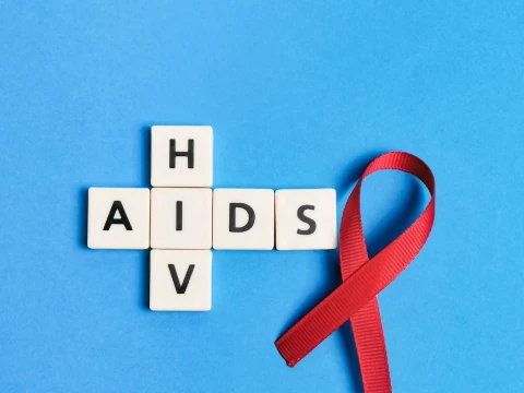ketika-hiv/aids-mengintai-anak-dan-remaja:-alarm-bagi-masa-depan-bangsa