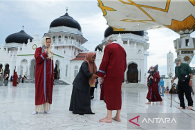 kementerian-pariwisata-ingin-kembangkan-layanan-wisata-bagi-lansia